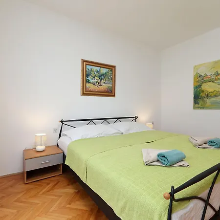 Pintar-2 By Interhome Jadranovo