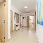 Pintar-2 By Interhome *
