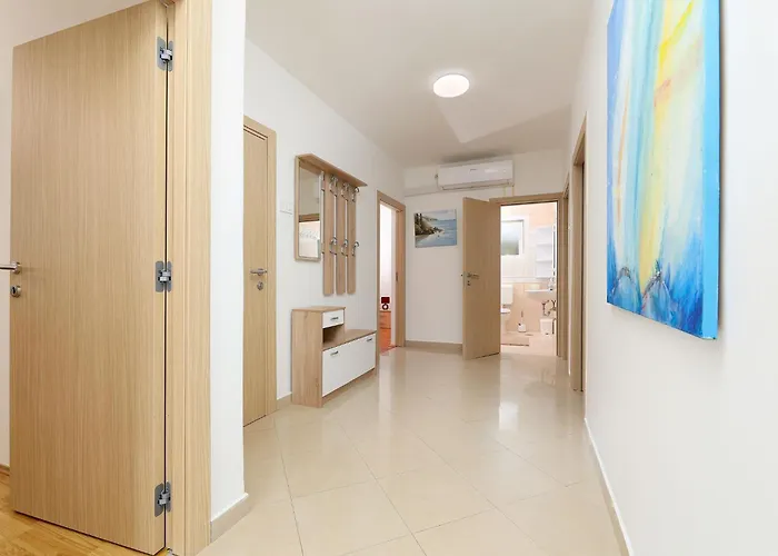 Pintar-2 By Interhome *