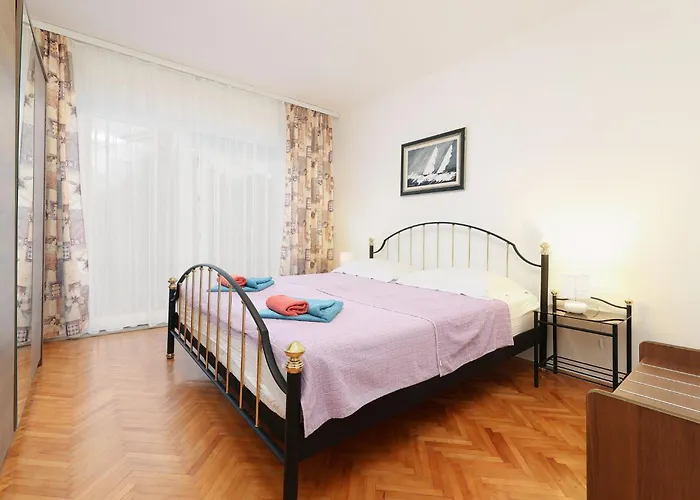 Pintar-2 By Interhome Jadranovo