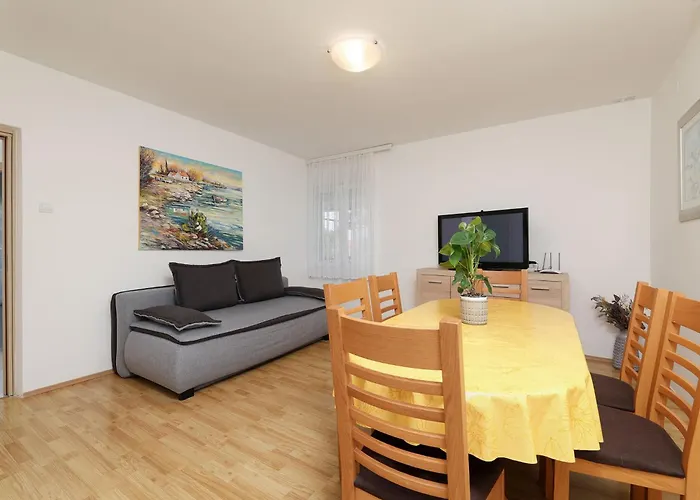 Appartement Pintar-2 By Interhome *